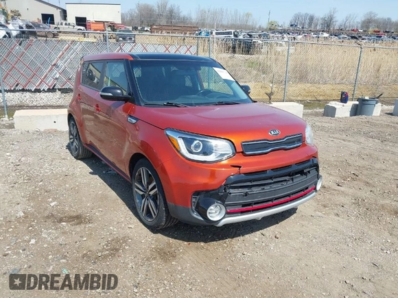 2018 Kia Soul ! with VIN KNDJX3AAXJ7553501, listed as a IAAI auction lot 42066745 with 157,299 mi miles. Bid and sale history available at carsss.com. Image 1.