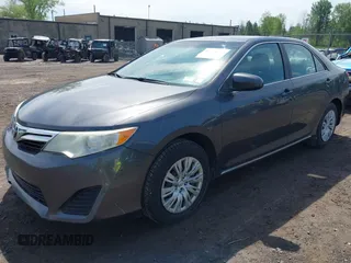 2012 Toyota Camry L z VIN 4T4BF1FK8CR206820, wystawiony jako IAAI lot #42258824 z przebiegiem 199 555 mil mil oraz . Historia ofert i sprzedaży dostępna na DreamBid. Obrazek 17.