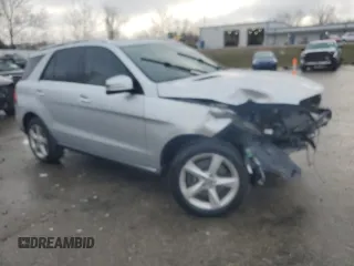 2019 Mercedes-Benz GLE 400 z VIN 4JGDA5GB1KB215389, wystawiony jako Copart lot #85123804 z przebiegiem 32 055 mil mil oraz Szkoda całkowita • Salvage title. Historia ofert i sprzedaży dostępna na DreamBid. Obrazek 4.