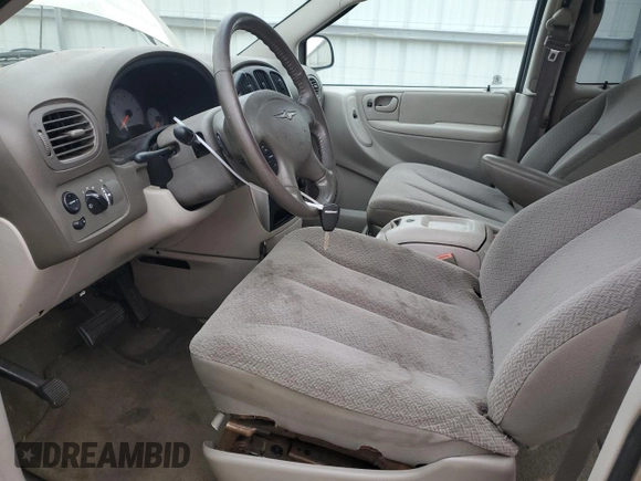 2006 Chrysler Town & Country LWB Touring with VIN 2A4GP54L36R627148, listed as a Copart auction lot 84997964 with 167,199 mi miles and Salvage Title. Bid and sale history available at carsss.com. Image 7.