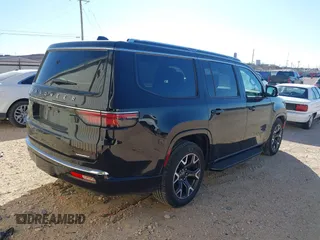 2024 Jeep Wagoneer Series III with VIN 1C4SJVDP5RS174884, listed as a IAAI auction lot 41820669 with 20,173 mi miles and . Bid and sale history available at DreamBid. Image 4.