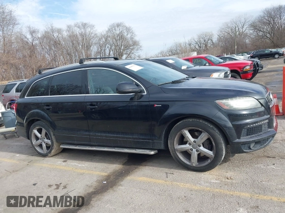 2012 Audi Q7 3.0T S line Prestige with VIN WA1DGBFEXCD007833, listed as a IAAI auction lot 41095179 with 149,538 mi miles. Bid and sale history available at carsss.com. Image 13.