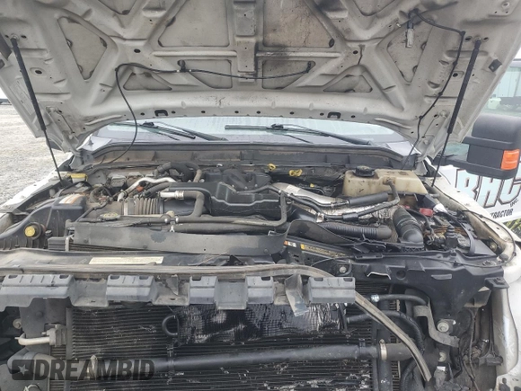 2015 Ford F-250 XL with VIN 1FT7W2AT1FEB50003, listed as a Copart auction lot 89136195 with 212,986 mi miles and Salvage title. Bid and sale history available at DreamBid. Image 10.
