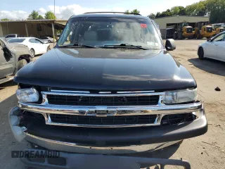 2000 Chevrolet Suburban LT with VIN 3GNFK16T2YG200100, listed as a Copart auction lot 70187684 with 0 mi miles and Salvage Title. Bid and sale history available at carsss.com. Image 5.