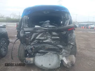 2020 Cadillac XT6 FWD Premium Luxury z VIN 1GYKPCRS0LZ136228, wystawiony jako IAAI lot #41912953 z przebiegiem Nie podano mil oraz . Historia ofert i sprzedaży dostępna na DreamBid. Obrazek 17.