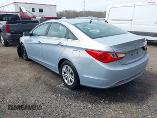 2012 Hyundai Sonata GLS with VIN 5NPEB4AC8CH461728, listed as a IAAI auction lot 41938399 with 133,571 mi miles. Bid and sale history available at carsss.com. Image 3.