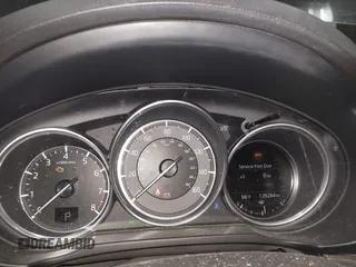 2018 Mazda CX-5 Grand Touring z VIN JM3KFADMXJ0311101, wystawiony jako IAAI lot #42163070 z przebiegiem 129 284 mil mil oraz . Historia ofert i sprzedaży dostępna na DreamBid. Obrazek 7.