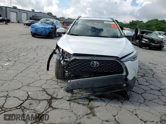 2024 Toyota Corolla Cross XLE with VIN 7MUDAAAGXRV116208, listed as a Copart auction lot 54705515 with 8,557 mi miles and Salvage title. Bid and sale history available at DreamBid. Image 14.
