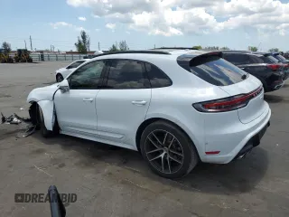 2022 Porsche Macan with VIN WP1AA2A51NLB03679, listed as a Copart auction lot 57832945 with 26,566 mi miles and Salvage title. Bid and sale history available at DreamBid. Image 2.