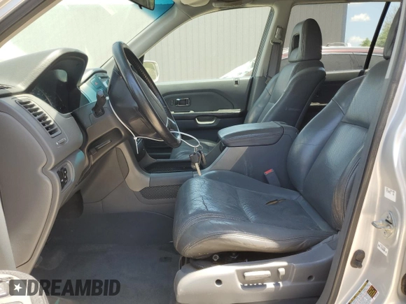 2004 Honda Pilot EX with VIN 2HKYF18564H599356, listed as a Copart auction lot 54765585 with 298,692 mi miles and Clean Title. Bid and sale history available at DreamBid. Image 7.