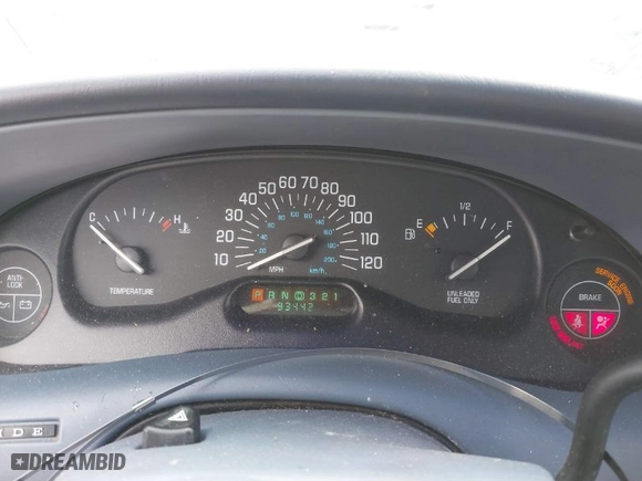 1997 Buick Century Custom with VIN 2G4WS52M2V1462911, listed as a IAAI auction lot 41853404 with 93442 miles. Bid and sale history available at carsss.com. Image 7.