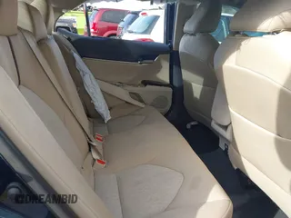 2019 Toyota Camry LE z VIN 4T1B11HK0KU759885, wystawiony jako IAAI lot #41684709 z przebiegiem 80 417 mil mil oraz . Historia ofert i sprzedaży dostępna na DreamBid. Obrazek 8.