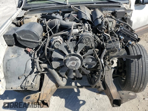 1998 GMC Suburban z VIN 1GKEC16R0WJ712847, wystawiony jako Copart lot #68557804 z przebiegiem 262 538 mil mil oraz Szkoda całkowita • Salvage title. Historia ofert i sprzedaży dostępna na DreamBid. Obrazek 14.