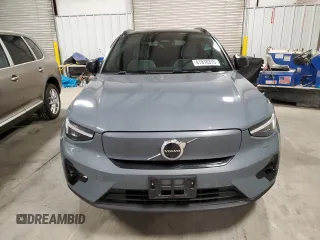 2023 Volvo XC40 Ultimate z VIN YV4ED3UMXP2077012, wystawiony jako Copart lot #41918315 z przebiegiem 20 117 mil mil oraz Szkoda całkowita • Salvage title. Historia ofert i sprzedaży dostępna na DreamBid. Obrazek 5.
