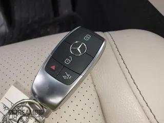 2023 Mercedes-Benz GLS 450 with VIN 4JGFF5KE1PA959633, listed as a IAAI auction lot 42064269 with 28,200 mi miles and . Bid and sale history available at DreamBid. Image 11.
