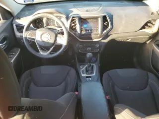 2017 Jeep Cherokee Latitude with VIN 1C4PJLCB8HW660774, listed as a Copart auction lot 41416015 with 112,360 mi miles and Salvage Title. Bid and sale history available at carsss.com. Image 8.