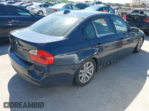 2006 BMW 3 Series 325i with VIN WBAVB175X6NK31214, listed as a IAAI auction lot 42235646 with Not provided miles and . Bid and sale history available at DreamBid. Image 4.