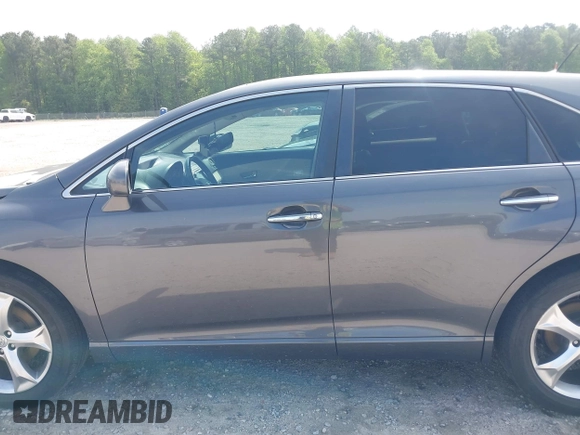 2009 Toyota Venza z VIN 4T3ZK11A39U012702, wystawiony jako IAAI lot #42081340 z przebiegiem 171 735 mil mil oraz . Historia ofert i sprzedaży dostępna na DreamBid. Obrazek 14.