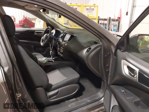 2019 Nissan Pathfinder SV с VIN 5N1DR2MM2KC625433, выставлен на аукционе IAAI как лот 41608795 с пробегом 65 651 миль миль и . История ставок и продаж доступна на DreamBid. Изображение 5.