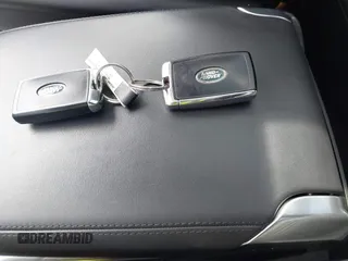 2020 Land Rover Range Rover Sport HSE with VIN SALWR2SU6LA894542, listed as a IAAI auction lot 42004812 with 55,092 mi miles and . Bid and sale history available at DreamBid. Image 11.