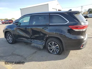 2019 Toyota Highlander SE with VIN 5TDJZRFH2KS920756, listed as a Copart auction lot 53999315 with 78,305 mi miles and Salvage title. Bid and sale history available at DreamBid. Image 2.