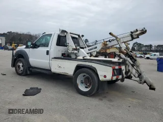 2014 Ford F-550 XL with VIN 1FDUF5HT8EEB42730, listed as a Copart auction lot 42031355 with 60,863 mi miles and Clean Title. Bid and sale history available at carsss.com. Image 2.