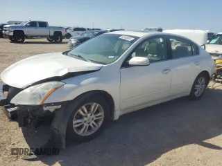 2010 Nissan Altima SL z VIN 1N4AL2AP8AN561995, wystawiony jako Copart lot #52555925 z przebiegiem 130 971 mil mil oraz Szkoda całkowita • Salvage title. Historia ofert i sprzedaży dostępna na DreamBid. Obrazek 1.