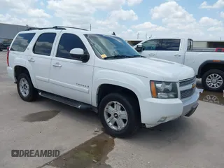 2007 Chevrolet Tahoe LT with VIN 1GNFK13037R400847, listed as a IAAI auction lot 42198478 with 232,971 mi miles and . Bid and sale history available at DreamBid. Image 1.