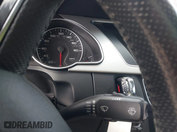 2010 Audi A5 Premium Plus с VIN WAULFAFR2AA069370, выставлен на аукционе IAAI как лот 42301018 с пробегом 114 526 миль миль и . История ставок и продаж доступна на DreamBid. Изображение 11.