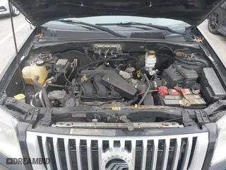 2008 Mercury Mariner Premier with VIN 4M2CU97178KJ34471, listed as a IAAI auction lot 42087155 with 172,178 mi miles. Bid and sale history available at carsss.com. Image 10.