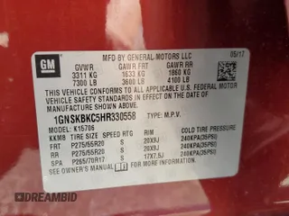 2017 Chevrolet Tahoe LT z VIN 1GNSKBKC5HR330558, wystawiony jako Copart lot #54977925 z przebiegiem 102 961 mil mil oraz Szkoda całkowita • Salvage title. Historia ofert i sprzedaży dostępna na DreamBid. Obrazek 13.