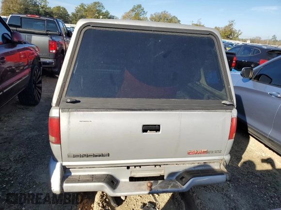 1996 GMC Sonoma SLS with VIN 1GTCS1941TK512832, listed as a Copart auction lot 41827605 with 95,878 mi miles and Salvage Title. Bid and sale history available at carsss.com. Image 6.