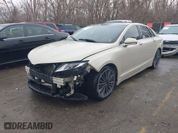 2016 Lincoln MKZ with VIN 3LN6L2J94GR625923, listed as a IAAI auction lot 41144427 with 120,567 mi miles and . Bid and sale history available at DreamBid. Image 18.