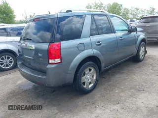 2006 Saturn VUE z VIN 5GZCZ53486S866944, wystawiony jako IAAI lot #42252474 z przebiegiem Nie podano mil oraz . Historia ofert i sprzedaży dostępna na DreamBid. Obrazek 4.