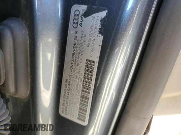 2007 Audi A8 z VIN WAULV44E77N002799, wystawiony jako Copart lot #47388955 z przebiegiem 111 606 mil mil oraz Szkoda całkowita • Salvage title. Historia ofert i sprzedaży dostępna na DreamBid. Obrazek 12.