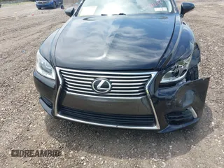 2014 Lexus LS 460 L with VIN JTHDL5EF5E5006176, listed as a IAAI auction lot 42612770 with 124,168 mi miles and . Bid and sale history available at DreamBid. Image 12.
