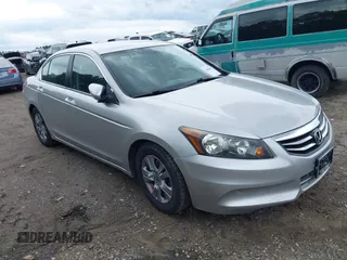 2012 Honda Accord SE z VIN 1HGCP2F61CA120373, wystawiony jako IAAI lot #42388681 z przebiegiem 121 754 mil mil oraz . Historia ofert i sprzedaży dostępna na DreamBid. Obrazek 1.