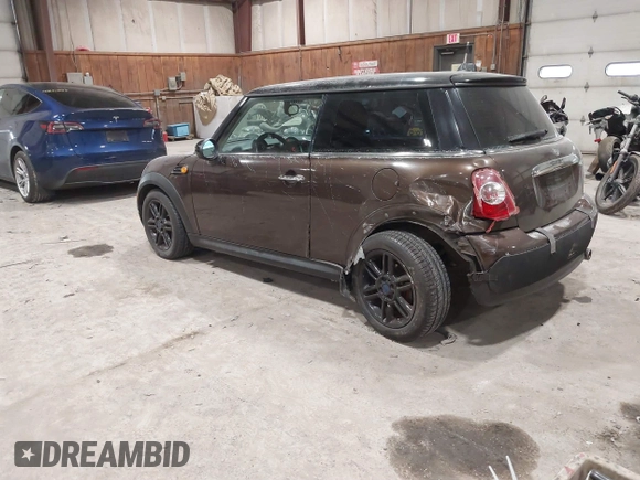 2012 MINI Hardtop with VIN WMWSU3C53CT260043, listed as a IAAI auction lot 41650247 with 180,711 mi miles and . Bid and sale history available at DreamBid. Image 3.