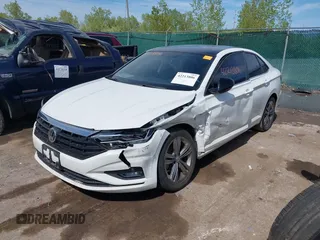 2020 Volkswagen Jetta S z VIN 3VWC57BU0LM100105, wystawiony jako IAAI lot #42213806 z przebiegiem 53 707 mil mil oraz . Historia ofert i sprzedaży dostępna na DreamBid. Obrazek 16.