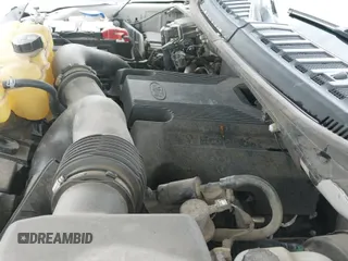 2018 Ford F-150 XL z VIN 1FTEW1CG4JKD86012, wystawiony jako IAAI lot #42660823 z przebiegiem 102 978 mil mil oraz . Historia ofert i sprzedaży dostępna na DreamBid. Obrazek 20.