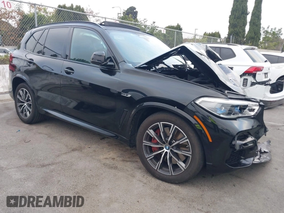 2023 BMW X5 xDrive45e z VIN 5UXTA6C02P9P59732, wystawiony jako IAAI lot #40713343 z przebiegiem Nie podano mil oraz . Historia ofert i sprzedaży dostępna na DreamBid. Obrazek 1.