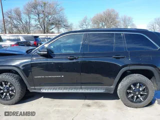 2023 Jeep Grand Cherokee Limited with VIN 1C4RJHBG9P8895402, listed as a IAAI auction lot 41376316 with 14,212 mi miles. Bid and sale history available at carsss.com. Image 15.