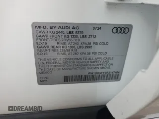 2024 Audi Q5 Premium Plus with VIN WA1BBAFY9R2147404, listed as a Copart auction lot 60261915 with 3,201 mi miles and Salvage title. Bid and sale history available at DreamBid. Image 13.