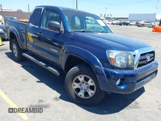 2008 Toyota Tacoma PreRunner with VIN 5TETU62N18Z502041, listed as a IAAI auction lot 42519480 with 193,546 mi miles and . Bid and sale history available at DreamBid. Image 1.
