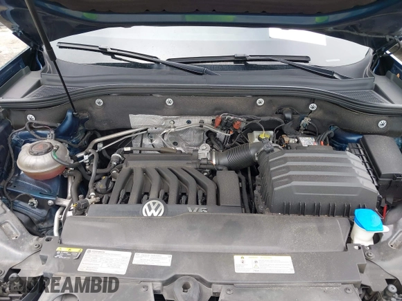 2021 Volkswagen Atlas SE with VIN 1V2PE2CA7MC201509, listed as a IAAI auction lot 42657943 with 71,197 mi miles and . Bid and sale history available at DreamBid. Image 10.