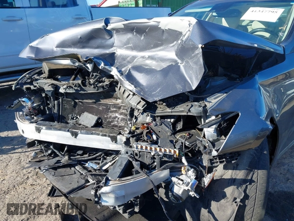 2017 Genesis G80 Ultimate z VIN KMHGN4JF9HU178161, wystawiony jako IAAI lot #41347795 z przebiegiem 76 522 mil mil oraz . Historia ofert i sprzedaży dostępna na DreamBid. Obrazek 6.