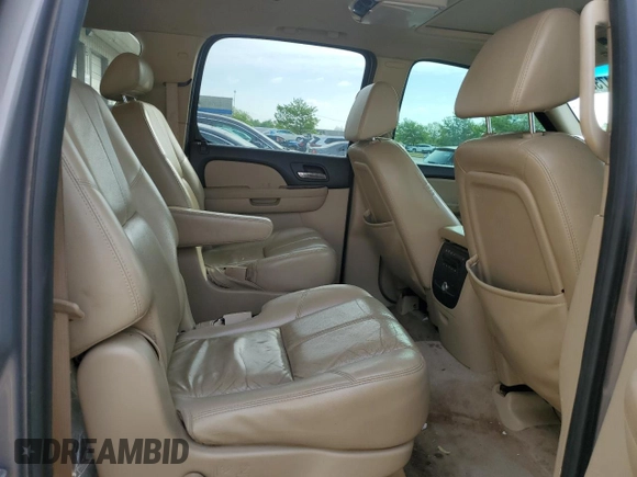 2007 Chevrolet Suburban LT с VIN 1GNFK16357J310782, выставлен на аукционе Copart как лот 54733695 с пробегом 313 324 миль миль и Списание • Salvage title. История ставок и продаж доступна на DreamBid. Изображение 11.