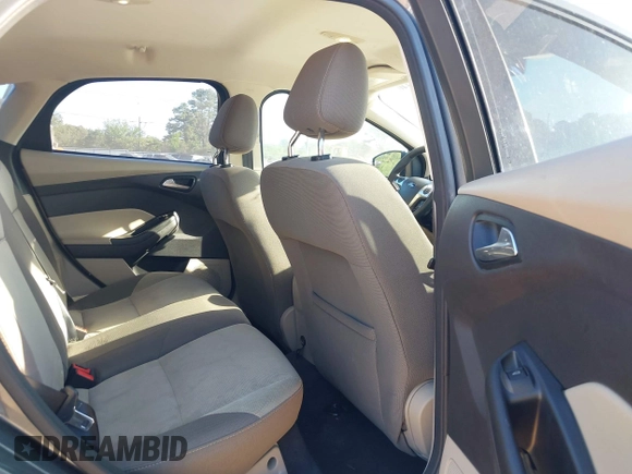 2012 Ford Focus SE with VIN 1FAHP3K28CL308346, listed as a IAAI auction lot 42034073 with 182,387 mi miles and . Bid and sale history available at carsss.com. Image 8.