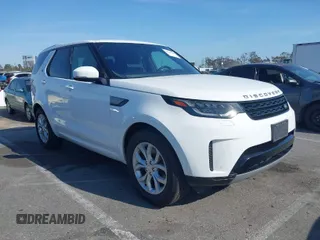 2017 Land Rover Discovery SE with VIN SALRGBBV7HA046897, listed as a IAAI auction lot 41988565 with 108,162 mi miles. Bid and sale history available at carsss.com. Image 1.