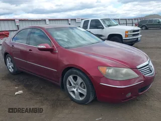 2006 Acura RL with VIN JH4KB16566C005642, listed as a IAAI auction lot 42613927 with 201,601 mi miles and . Bid and sale history available at DreamBid. Image 1.